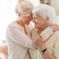 Communicating With Dementia Patients - Try These Nonverbal Techniques