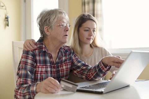 Helping Aging Parents with Finances - syracuse elderly care