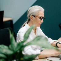 adult lady working on computer